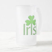 Tasse für irisches Kleeblatt (VorderseiteRechts)