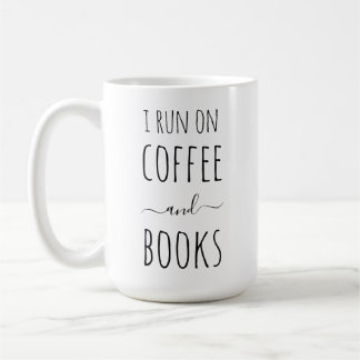 Tasse für Kaffee und Bücher