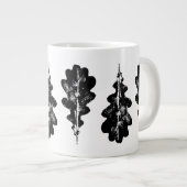 Tasse für Schwarzweiß-Eichenblättern (Vorderseite Rechts)