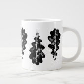 Tasse für Schwarzweiß-Eichenblättern (Rechts)