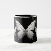 Tasse für Schwarzweiß-Schmetterlingsdesign (Mittel)