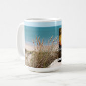 Tasse 'Hiding From Yesterday' (Vorderseite Links)