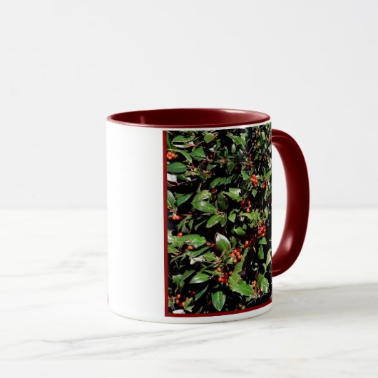 Tasse "Holly & Berries" (VorderseiteRechts)