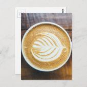 Tasse Kaffee Latte mit Leaf-Form Schaumstoff auf H Postkarte (Vorne/Hinten)