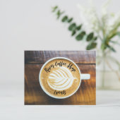 Tasse Kaffee Latte mit Leaf-Form Schaumstoff auf H Postkarte (Stehend Vorderseite)