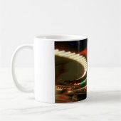 Tasse - kippen Sie eine Whirl-Fahrt (Links)