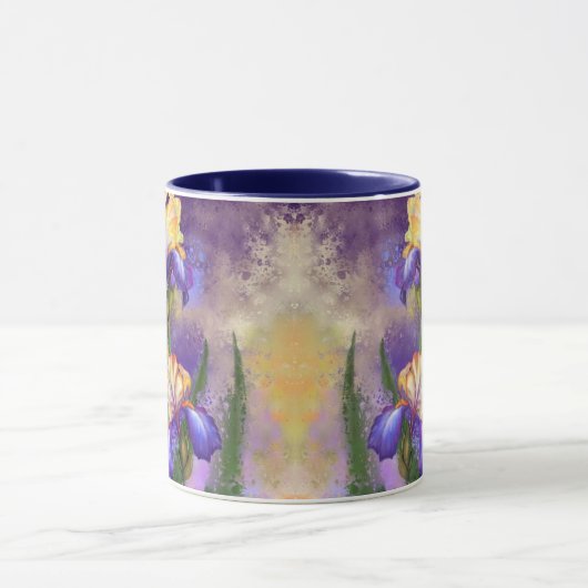 Tasse lila Iris-Blume (Zentrum)