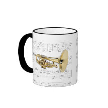 Tasse - marschierendes Mellophone mit Blattmusik