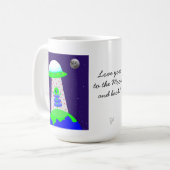 Tasse mit Alien "Liebe zum Mond" von Jo Images (Vorderseite Links)