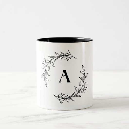 Tasse mit Alphabet (Mittel)