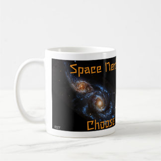 Tasse mit "Bandenfarben" von HST & JWST