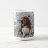 Tasse mit Basset Hound Burg Ruinen (Mittel)