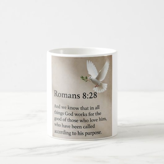 Tasse mit Bibelvers Römer 8:28 (Mittel)