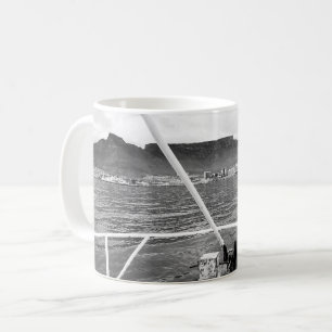 Tasse mit Bild von Tafelbucht und Tafelberg