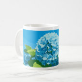 Tasse mit blau blauen Hydrangeas aus Pixel-Art (Vorderseite Links)