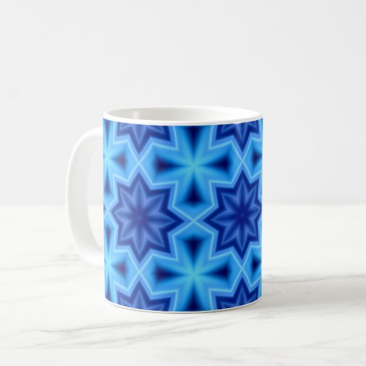 Tasse mit blauem Muster (Vorderseite Links)