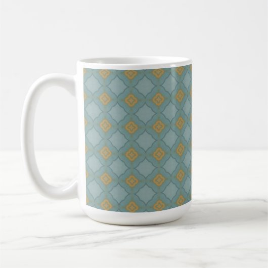 Tasse mit blauem und goldgepolstertem Muster (Links)