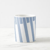 Tasse mit blauem und weißem Streifen (Mittel)
