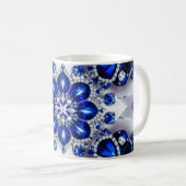 Tasse mit blauweißem Farbdesign (VorderseiteRechts)