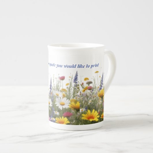 Tasse mit Blume (Vorderseite Rechts)