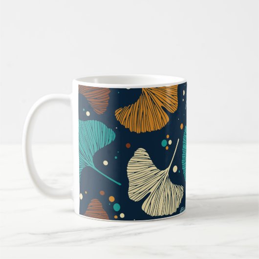 Tasse mit Blumenblättern (Links)