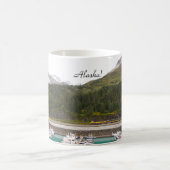 Tasse mit dem Foto der Berge von Alaska, Zug (Mittel)
