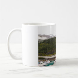 Tasse mit dem Foto der Berge von Alaska, Zug