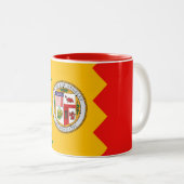 Tasse mit der Fahne von Los Angeles Kalifornien (VorderseiteRechts)