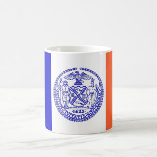 Tasse mit der Fahne von New York City - USA
