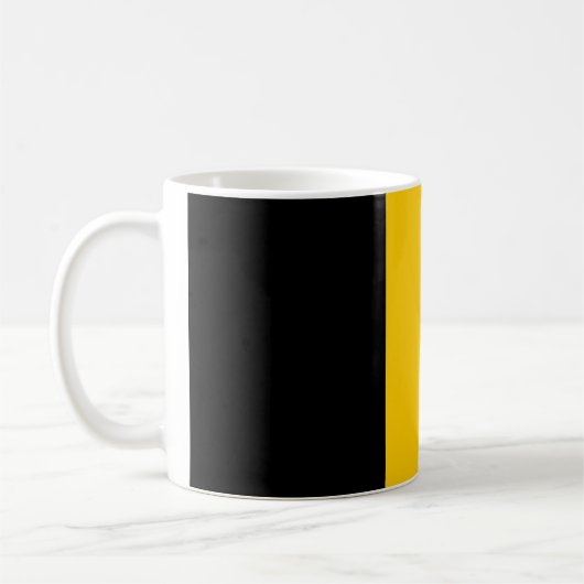 Tasse mit der Flagge Belgiens (Links)