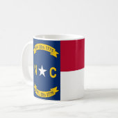 Tasse mit der Flagge des Staat North Carolina - US (Vorderseite Links)
