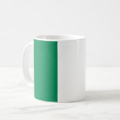 Tasse mit der Flagge Nigerias (Vorderseite Links)
