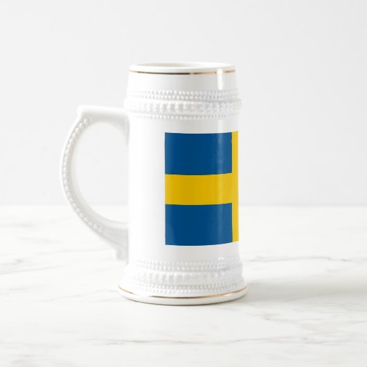 Tasse mit der Flagge Schwedens (Links)