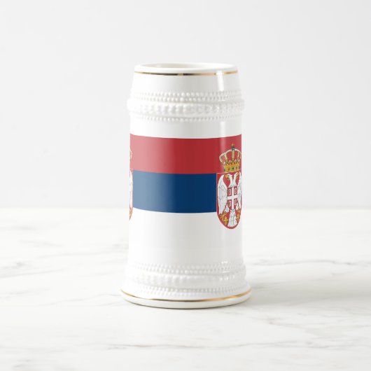 Tasse mit der Flagge Serbiens (Mittel)