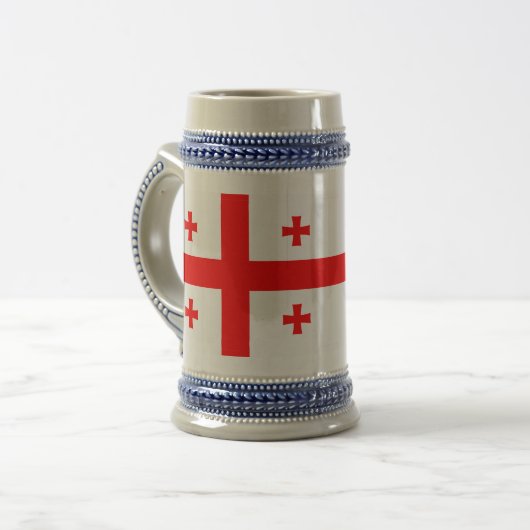 Tasse mit der georgischen Flagge (Vorderseite Links)