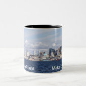 Tasse mit der Skyline von Seattle und heute zählen (Mittel)