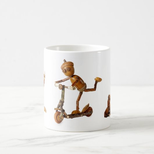 Tasse mit Eichelfen (Mittel)