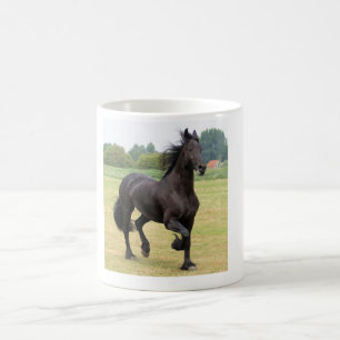 Tasse mit einem schönen Frisianpferd
