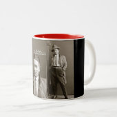 Tasse mit einem Verbrecher (VorderseiteRechts)