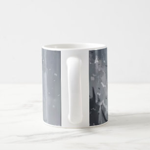 Tasse mit einer auf ihr gezeichnet Kriegerin