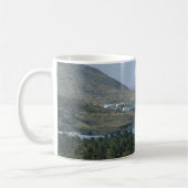 Tasse mit Fotografie von St. Thomas, Segelboote. (Links)