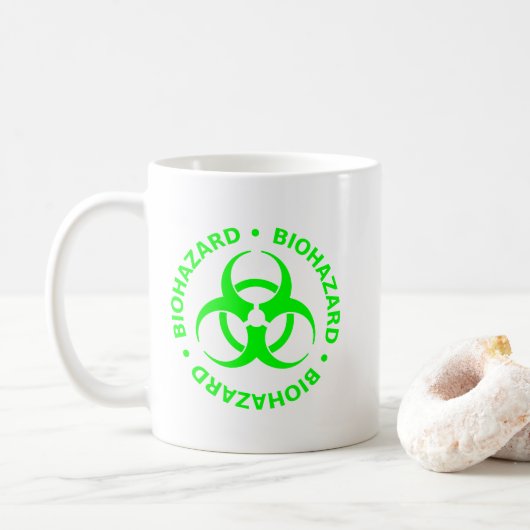 Tasse mit grüner Biogefährdung (Mit Donut)