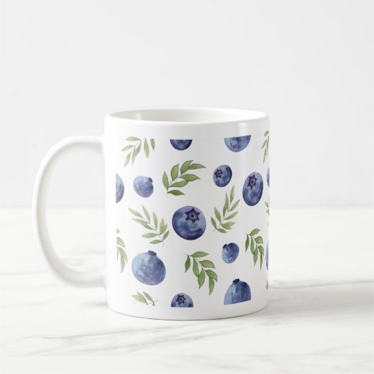 Tasse mit Heidelbeeren (Links)