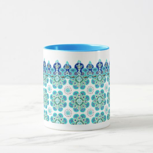 Tasse mit Hütte (Zentrum)