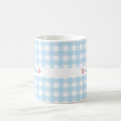 Tasse mit individuellem Namen und süßem Gingham-Mu (Mittel)