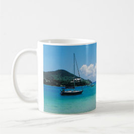 Tasse mit karibischer Szene