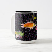 Tasse mit komischen und bunten Spaßfischen (Vorderseite Links)
