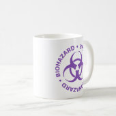 Tasse mit lila Biogefährdung (VorderseiteRechts)