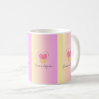 Tasse mit mehrfarbigen Farbtönen