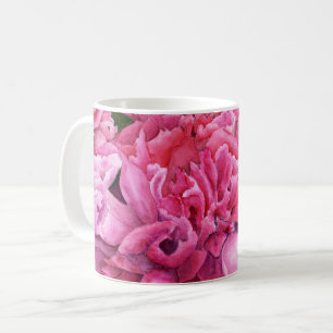 Tasse mit Mischpfingstrosen herum